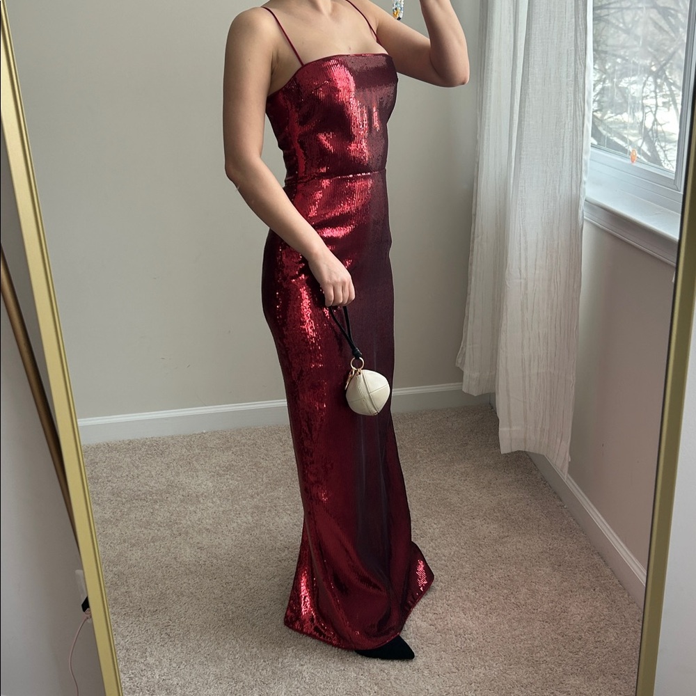 Reformation red sequin dress. Size 2 - Picture 14 of 16